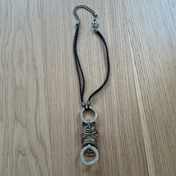 Silver and Black Necklace - Picture 4 of 5